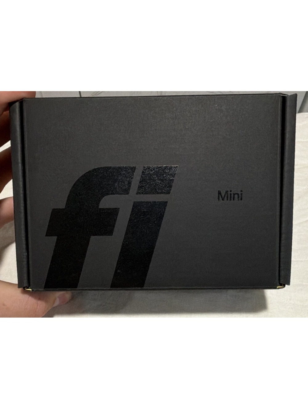 Fi Mini GPS Tracker - Picture 2 of 3